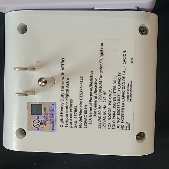 Plug in wall timers - Picture 4 of 5